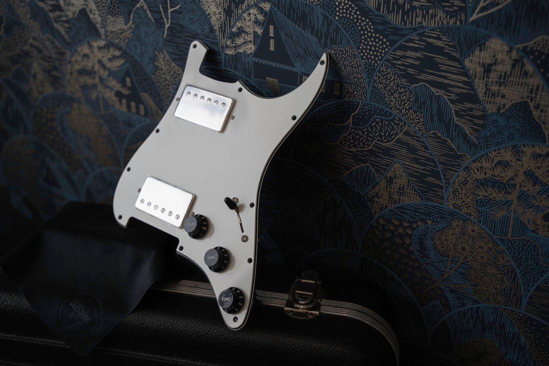 Custom Shop: HSS Loaded Pickguard für Strat®