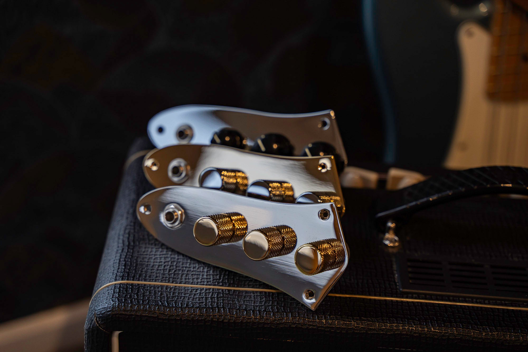 Custom Works: Loaded Control Plate for Jazz Bass®
