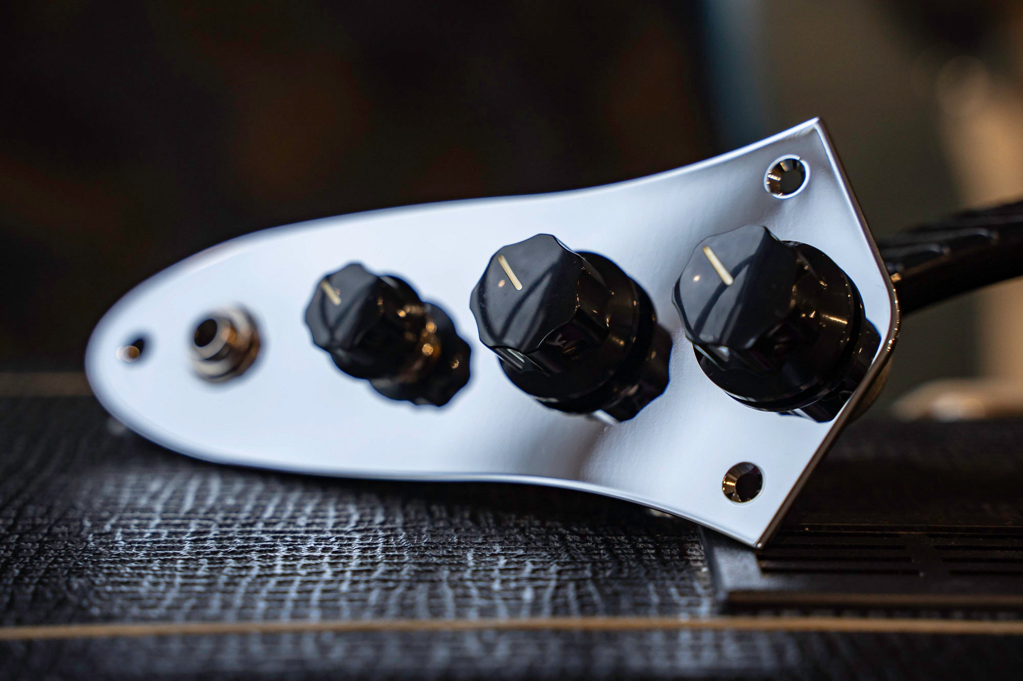 Custom Works: Loaded Control Plate for Jazz Bass®